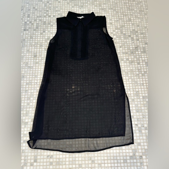 KEREN hart Tops - Black Sleeveless Sheer Long Shirt with Collar